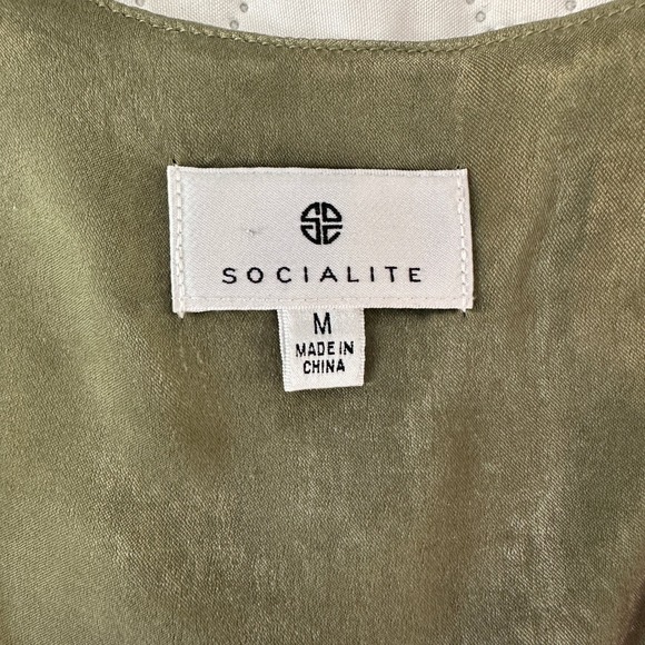 Socialite Midi Dress Women Medium Olive Green Excellent Satin V-Neck Long Sleeve - Picture 3 of 7
